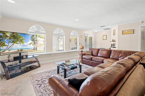 3042 Mango St, Fort Myers FL - photo 6 of 25