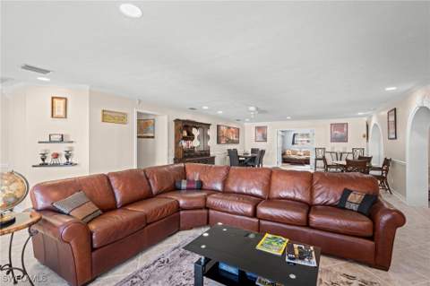 3042 Mango St, Fort Myers FL - photo 7 of 25