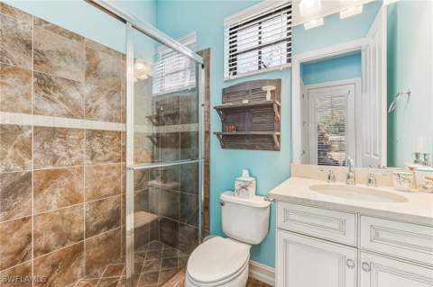 7749 Classics Dr, Naples FL - photo 16 of 40