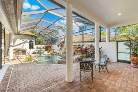 7749 Classics Dr, Naples FL - photo 17 of 40