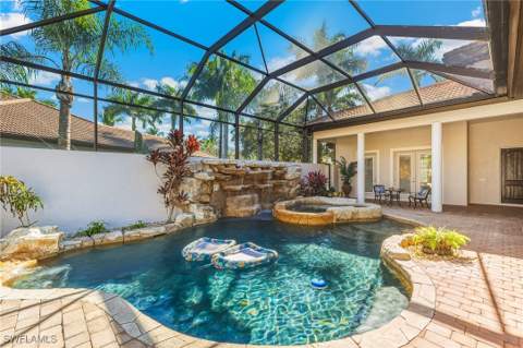 7749 Classics Dr, Naples FL - photo 18 of 40
