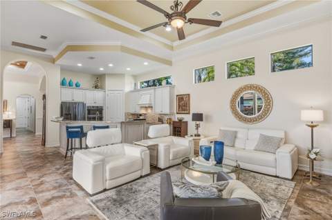 7749 Classics Dr, Naples FL - photo 6 of 40