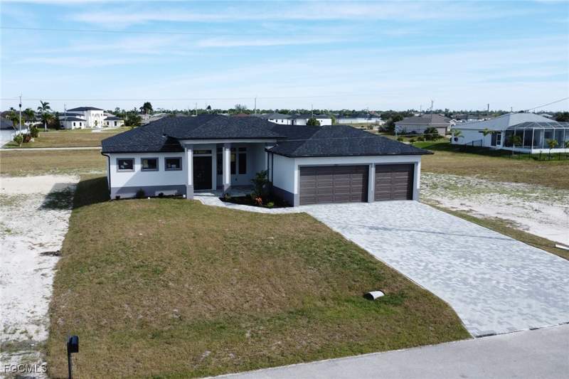 3 bedroom SingleFamilyResidence at 3503 NW 45th Pl, Cape Coral, Cape Coral — photo 2