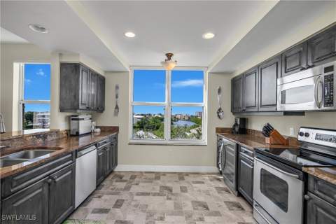 4975 Bonita Beach Rd 507, Bonita Springs FL - photo 21 of 44