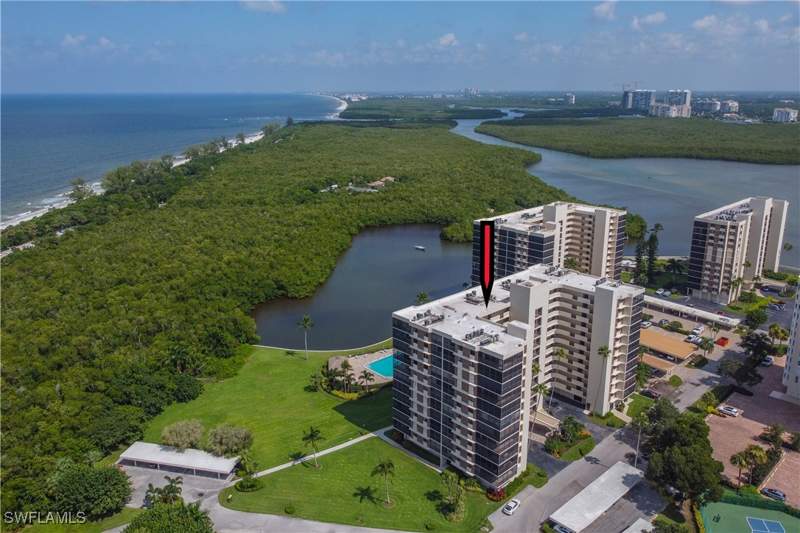 3 bedroom Condominium at 11 Bluebill Ave 404, Vanderbilt Surf Colony, Naples — photo 2