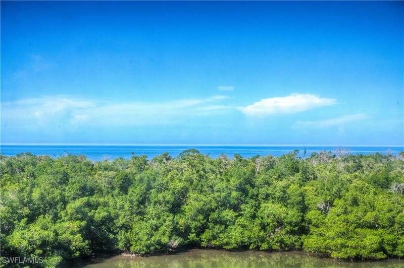 3 bedroom Condominium at 11 Bluebill Ave 404, Vanderbilt Surf Colony, Naples — photo 5