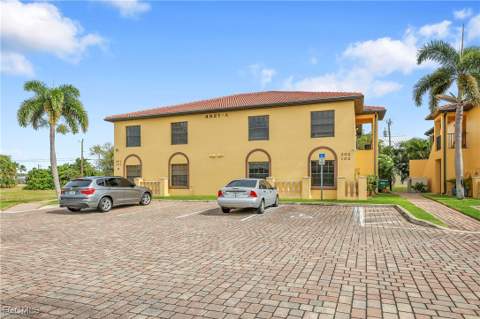 4921 SW 16th Pl 201, Cape Coral FL - photo 7 of 42