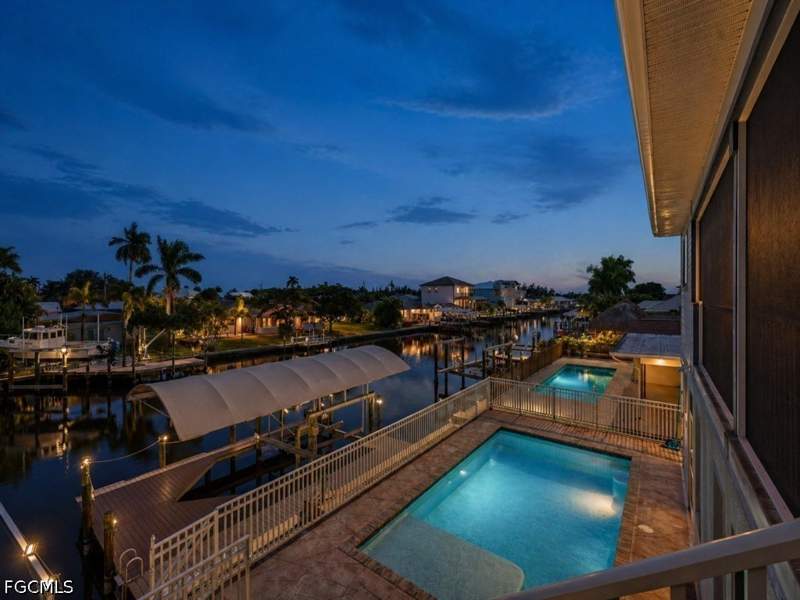 3 bedroom SingleFamilyResidence at 12304 Boat Shell Dr, Matlacha Isles, Matlacha Isles — photo 2