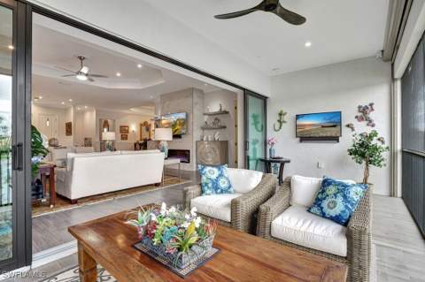 9637 Montelanico Loop 203, Naples FL - photo 17 of 46