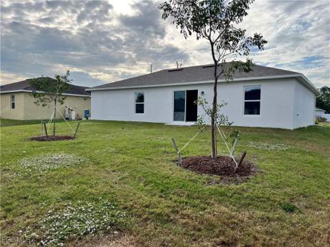 3401 NE 8th Pl, Cape Coral FL - photo 13 of 14