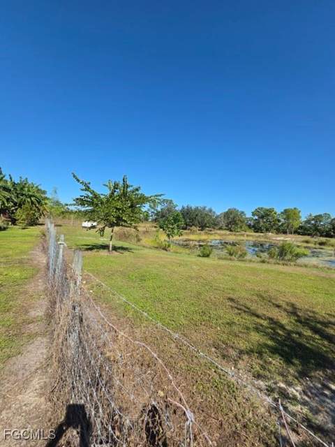 1860 Poinsettia Ave, Lehigh Acres FL - photo 19 of 48