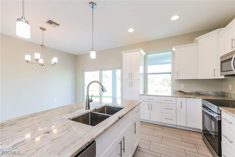 3 bedroom SingleFamilyResidence at 55 Tena Ave S, Lehigh Acres, Lehigh Acres — photo 4