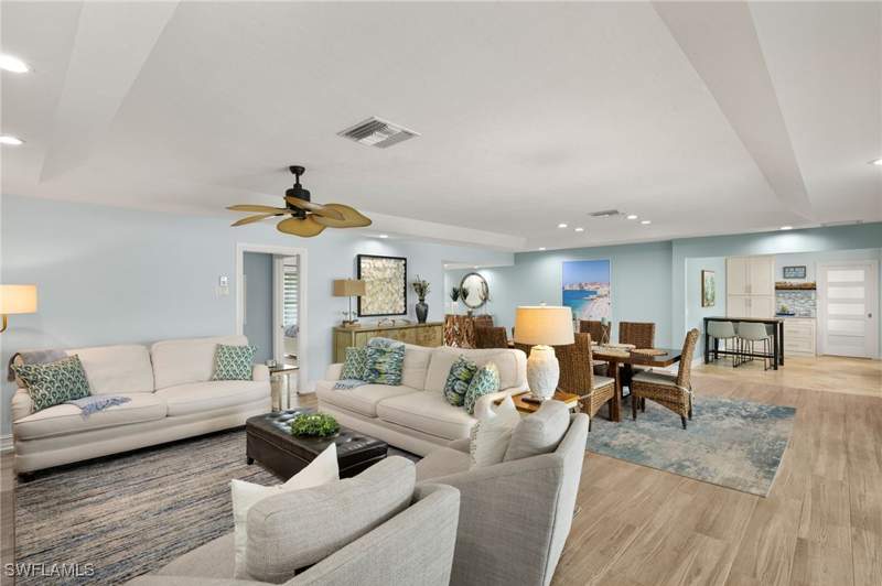 3 bedroom SingleFamilyResidence at 1236 Lamplighter Ct, Marco Island, Marco Island — photo 3