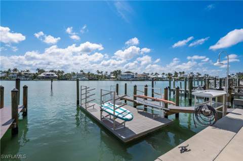 2500 Gulf Shore Blvd N N4, Naples FL - photo 21 of 27