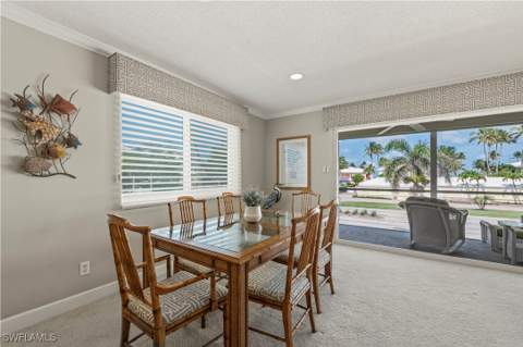 2500 Gulf Shore Blvd N N4, Naples FL - photo 8 of 27