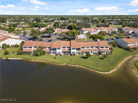494 Bristle Cone Ln 48, Naples FL - photo 21 of 31