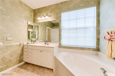 21900 Longleaf Trail Dr, Estero FL - photo 17 of 45