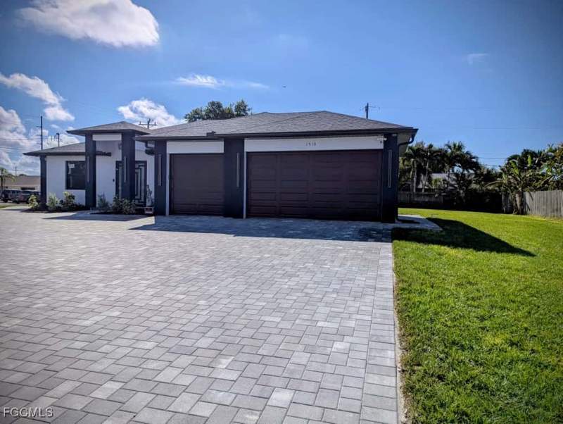 4 bedroom SingleFamilyResidence at 1510 SE 35th St, Cape Coral, Cape Coral — photo 4