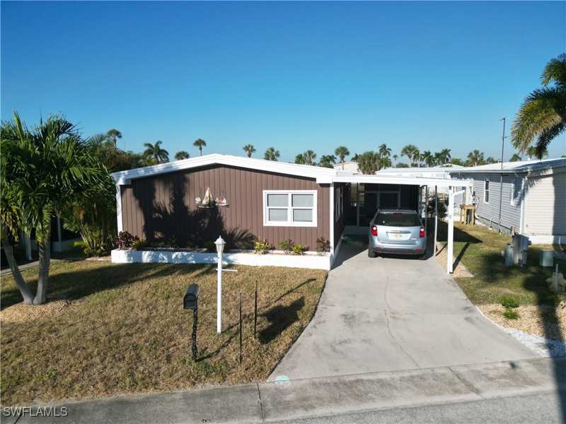 2 bedroom ManufacturedHome at 17650 Bryan Ct, Bayside Estates, Fort Myers Beach — photo 1