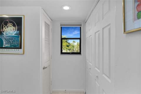 929 Collier Ct B201, Marco Island FL - photo 12 of 31