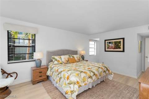 929 Collier Ct B201, Marco Island FL - photo 16 of 31