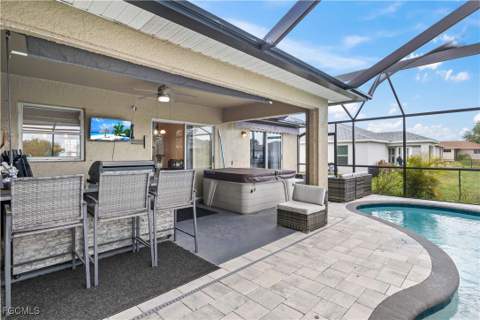 927 NW 12th Ter, Cape Coral FL - photo 15 of 34