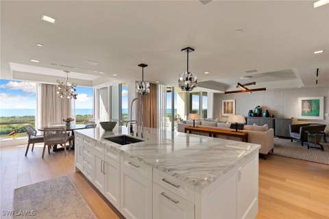 6897 Grenadier Blvd 902, Naples FL - photo 14 of 50