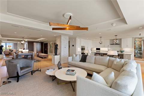 6897 Grenadier Blvd 902, Naples FL - photo 9 of 50