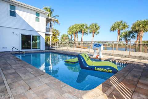 3284 Twin Lakes Ln, Sanibel FL - photo 19 of 48