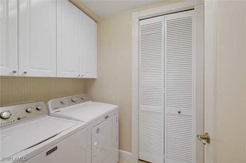 11620 Court Of Palms 303, Fort Myers FL - photo 24 of 40