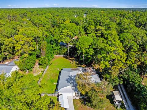 5731 Golden Gate Pkwy, Naples FL - photo 6 of 8