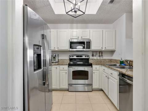 201 Arbor Lake Dr 2-504, Naples FL - photo 6 of 50