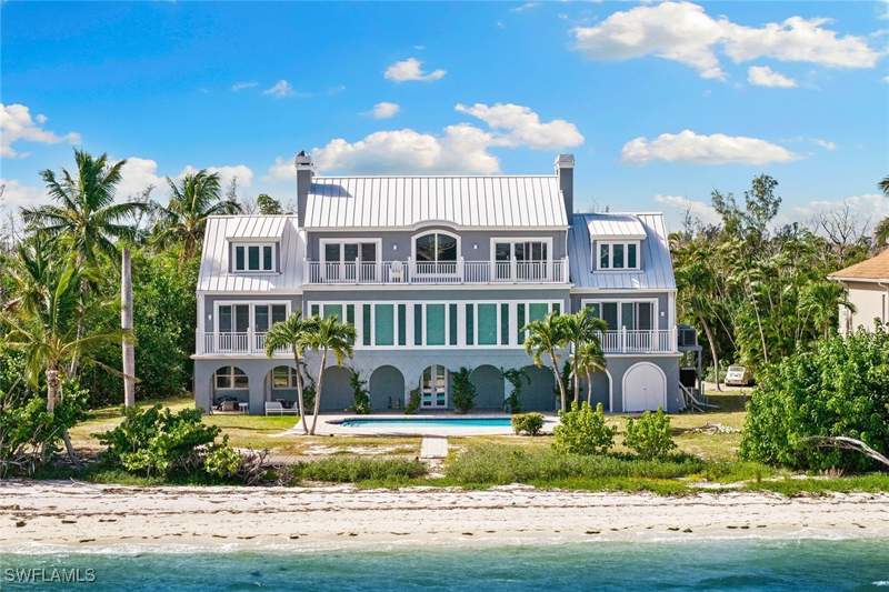 4 bedroom SingleFamilyResidence at 1069 Bird LN, RICHARDSONS O L SUBD, Sanibel — photo 3