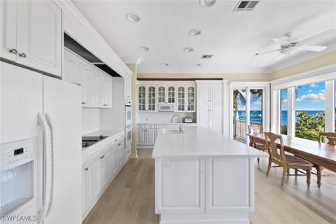 1069 Bird Ln, Sanibel FL - photo 7 of 47