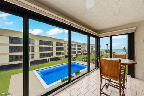 2721 W Gulf Dr 212, Sanibel FL - photo 18 of 25