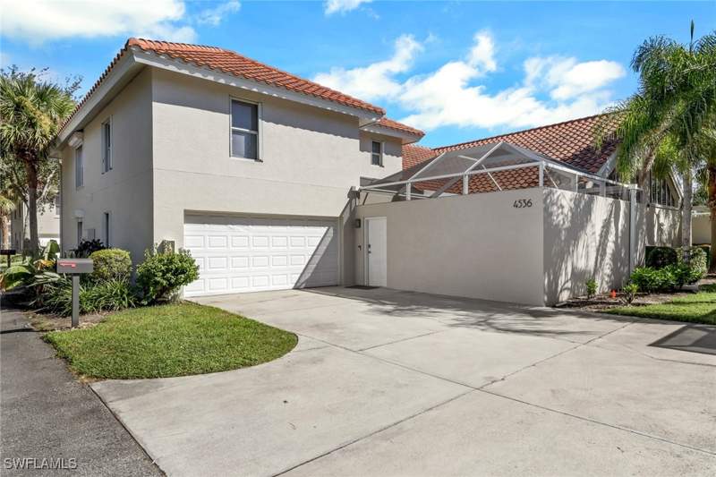 3 bedroom Condominium at 4536 Court Way 19D, Quail Woods Courtyards, Naples — photo 3