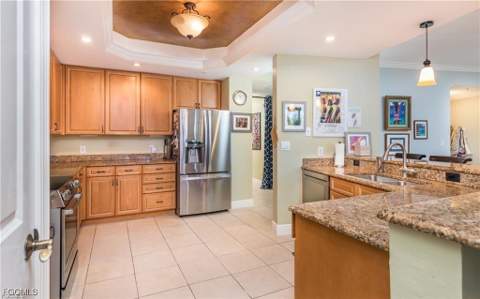 5704 Cape Harbour Dr 105, Cape Coral FL - photo 12 of 50