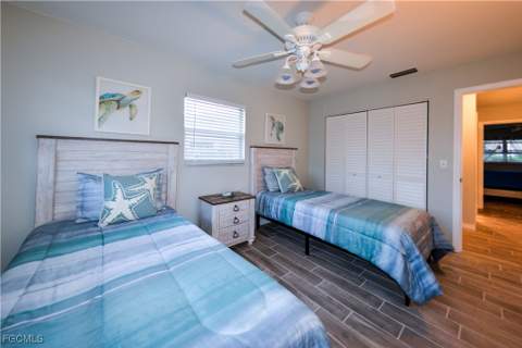 220 Albatross St, Fort Myers Beach FL - photo 24 of 43