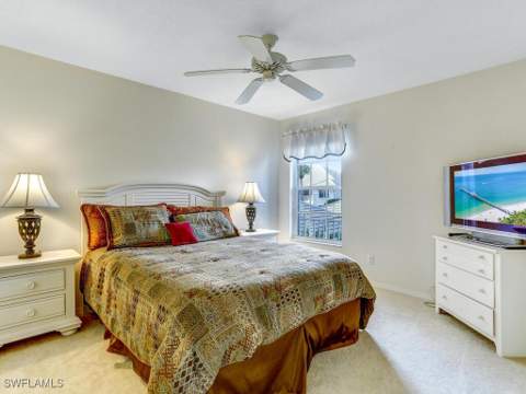 2220 Chesterbrook Ct 6-202, Naples FL - photo 14 of 32