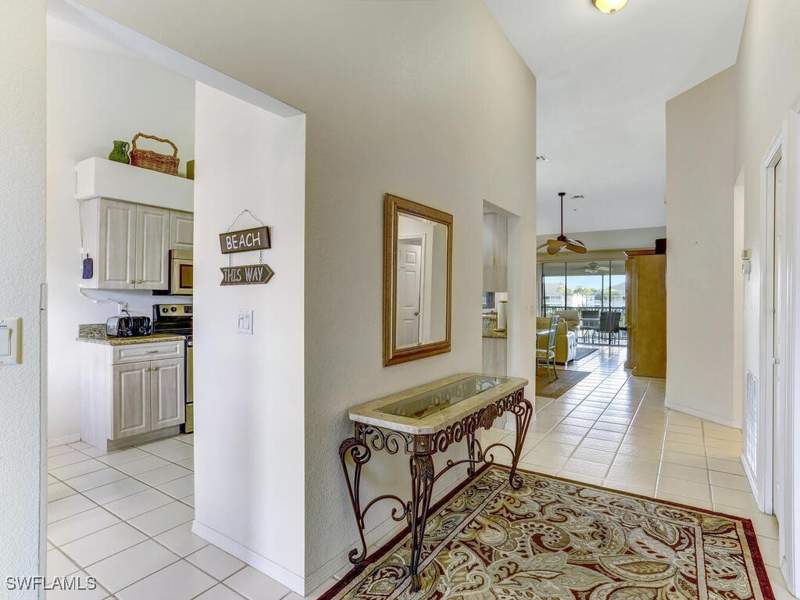 2 bedroom Condominium at 2220 Chesterbrook Ct 6-202, Heatherwood, Naples — photo 4