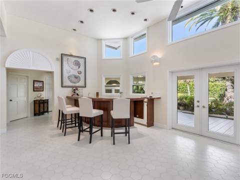 1299 Plumosa Dr, Fort Myers FL - photo 13 of 50