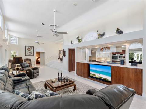 1299 Plumosa Dr, Fort Myers FL - photo 17 of 50