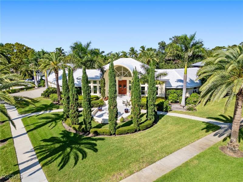 4 bedroom SingleFamilyResidence at 1299 Plumosa Dr, Riverside, Fort Myers — photo 2