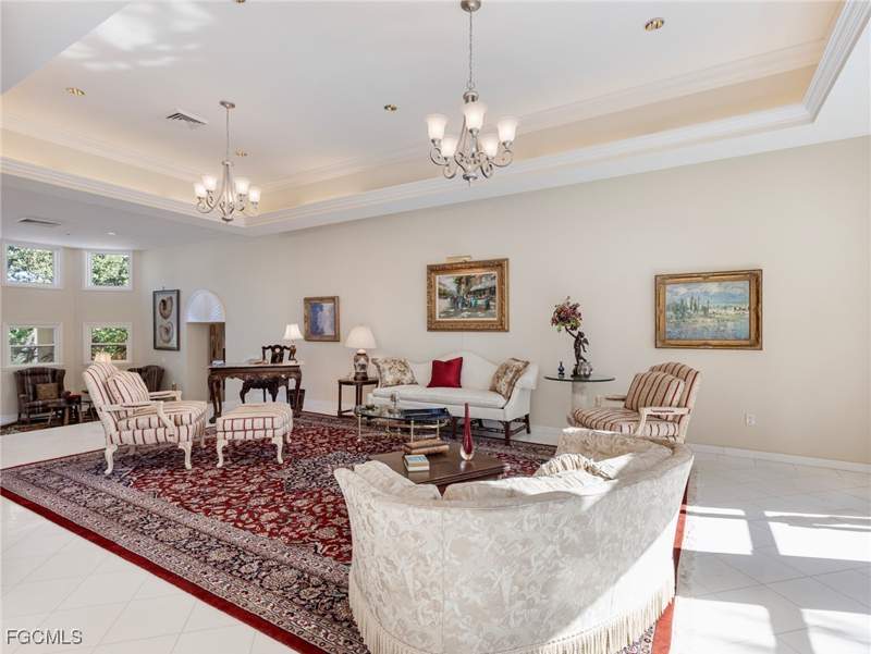 4 bedroom SingleFamilyResidence at 1299 Plumosa Dr, Riverside, Fort Myers — photo 5