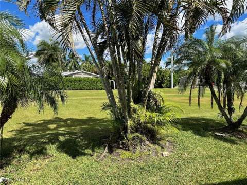 1453 Diamond Lake Cir, Naples FL - photo 16 of 22