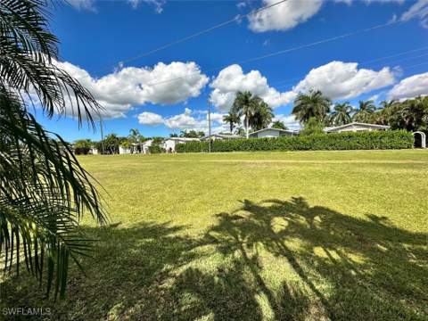 1453 Diamond Lake Cir, Naples FL - photo 17 of 22