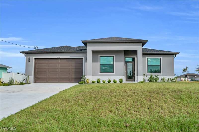 4 bedroom SingleFamilyResidence at 1013 El Dorado Blvd N, Cape Coral, Cape Coral — photo 1