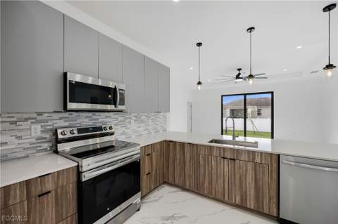 1013 El Dorado Blvd N, Cape Coral FL - photo 20 of 32