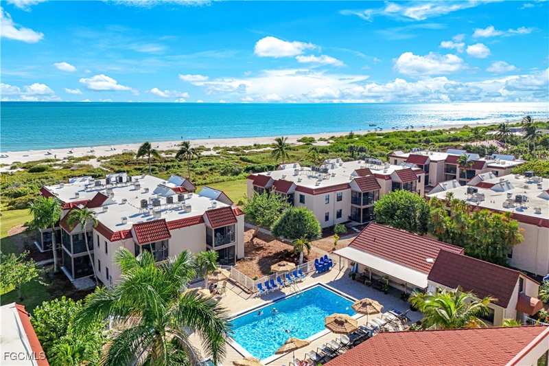 2 bedroom Condominium at 845 E Gulf Dr 422, Sanibel Moorings Condo, Sanibel — photo 1