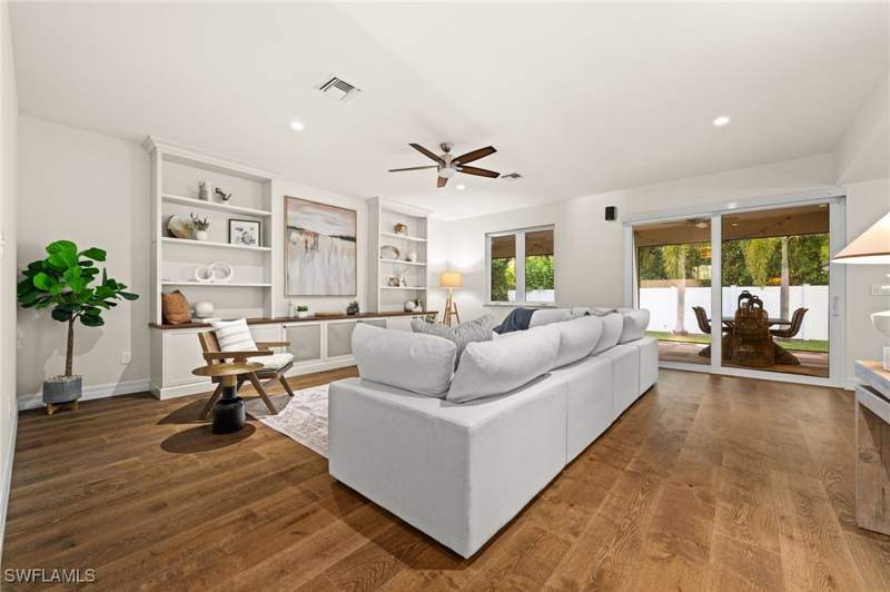 5 bedroom SingleFamilyResidence at 2499 10th St N, Naples Terrace, Naples — photo 1